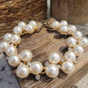 Pearl and Gold Bracelet
